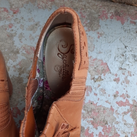 Seychelles anthro leather boots with bows + fringe size 8.5 - Picture 4 of 7